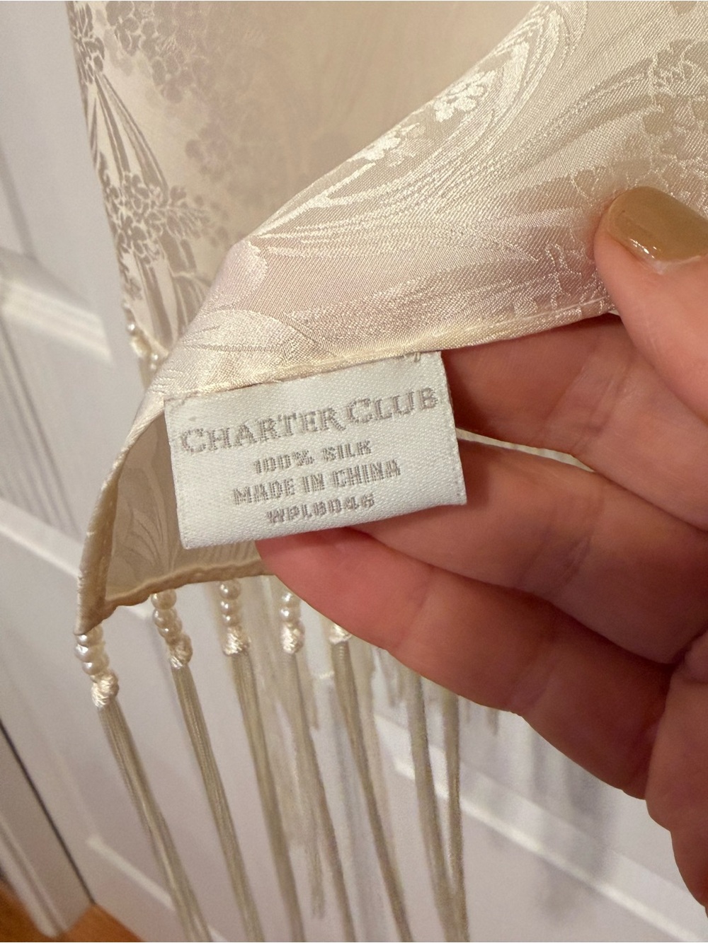 Charter Club 100% Silk Ivory Floral Jacquard Fringe Shawl Wrap #709 - Picture 6 of 11